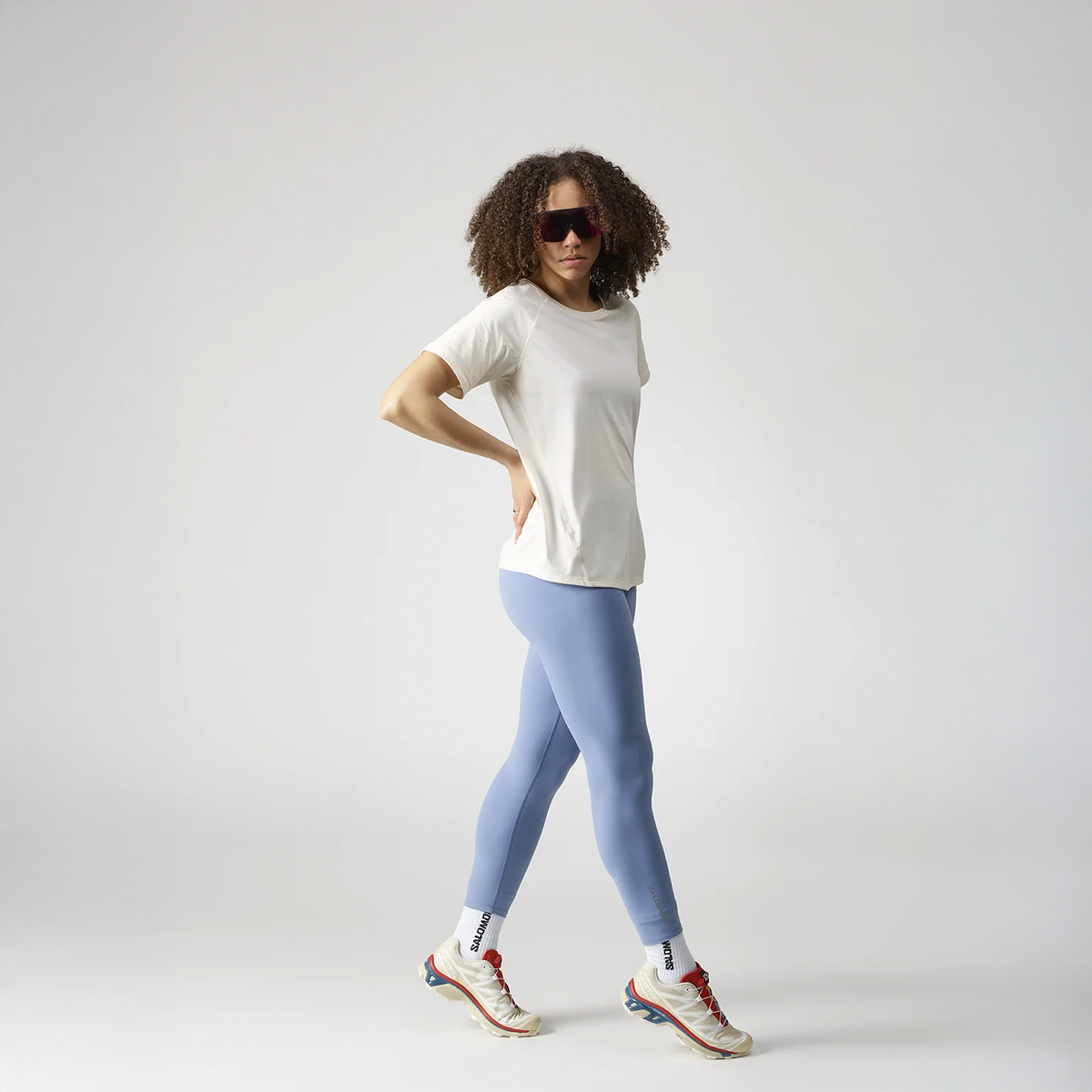 #Color_Crema/Blanco/Naranja