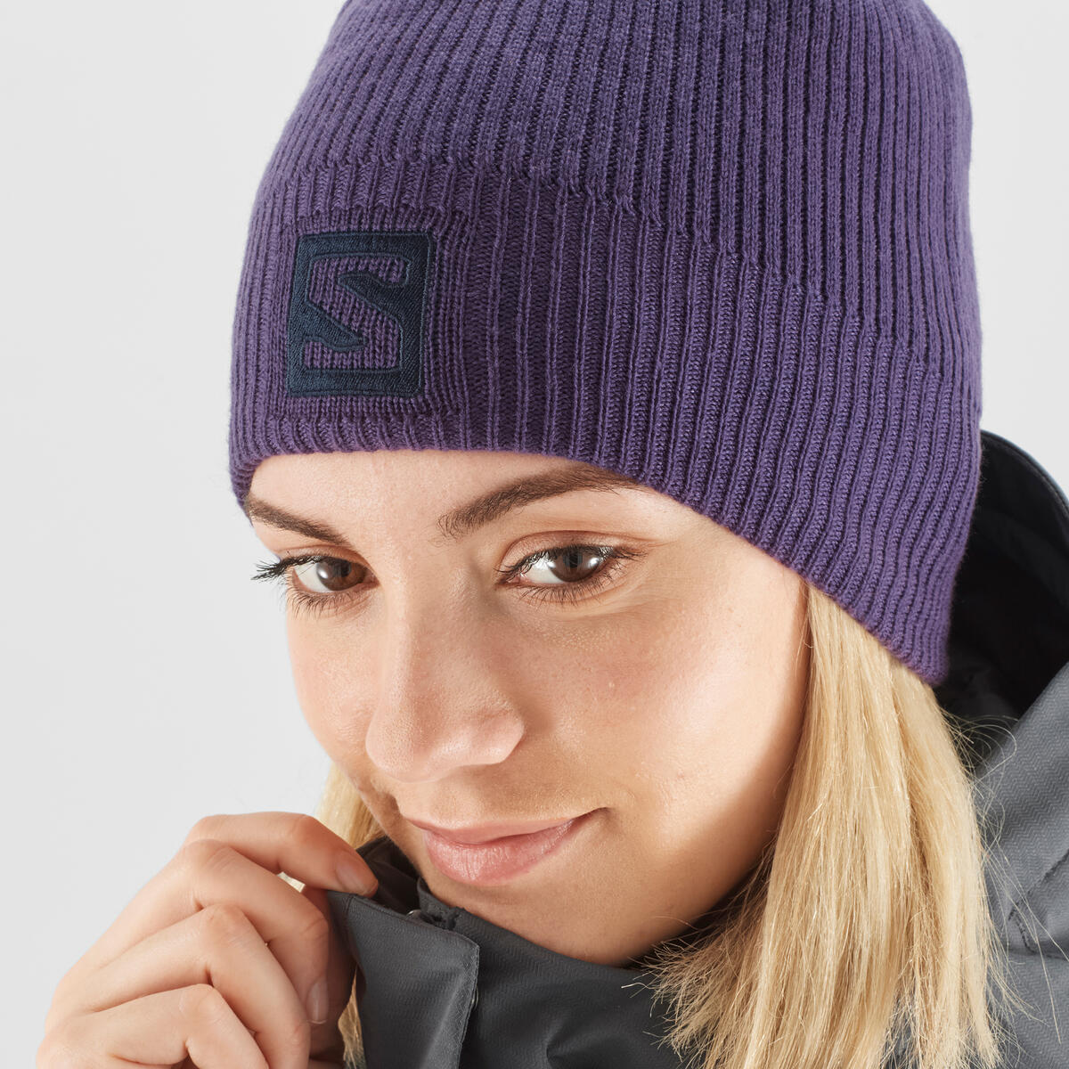 #Color_Morado