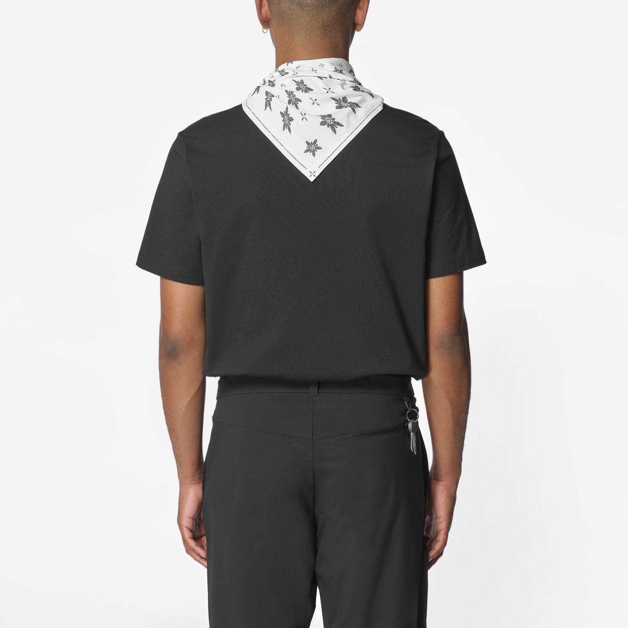#Color_Negro