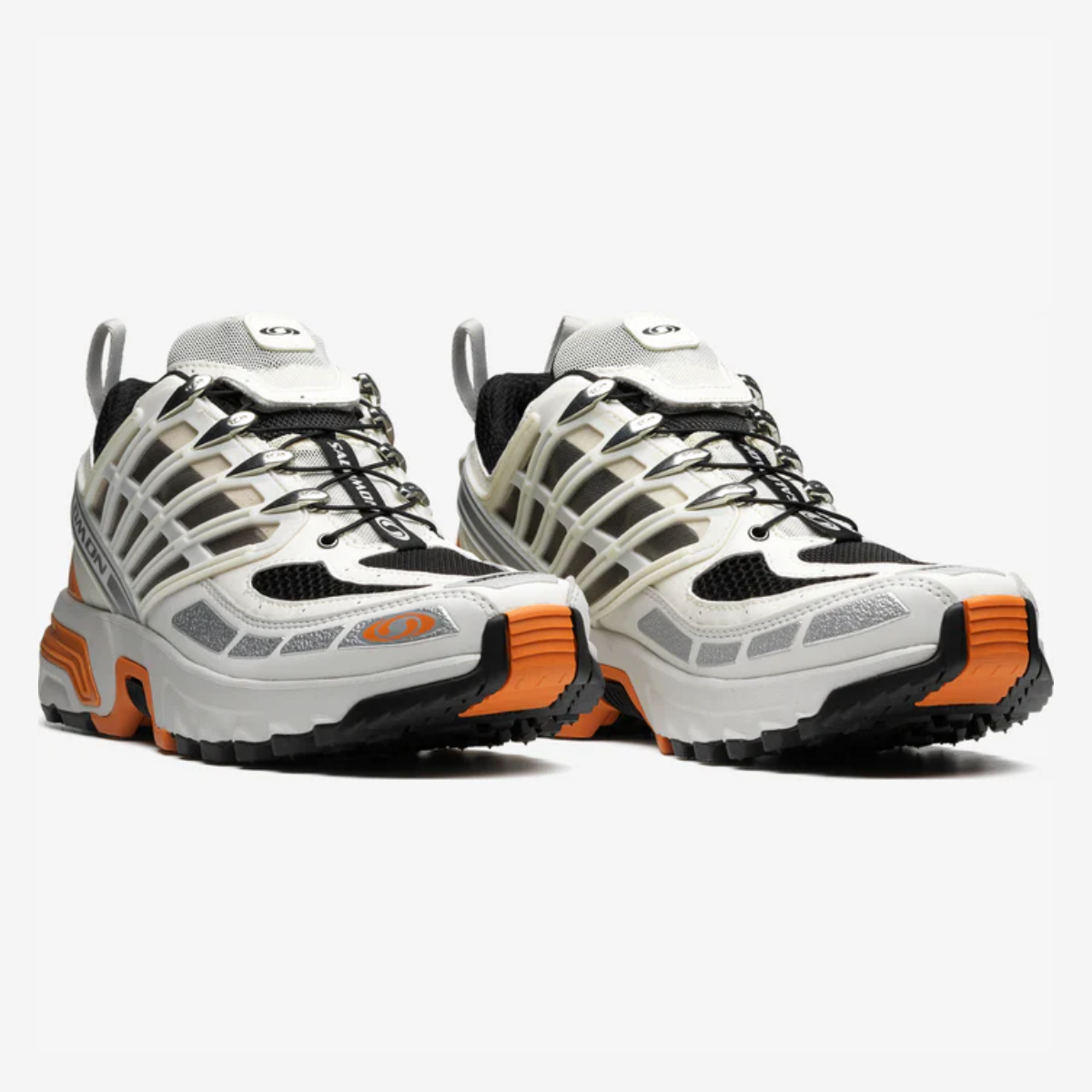 #Color_Blanco/Naranja