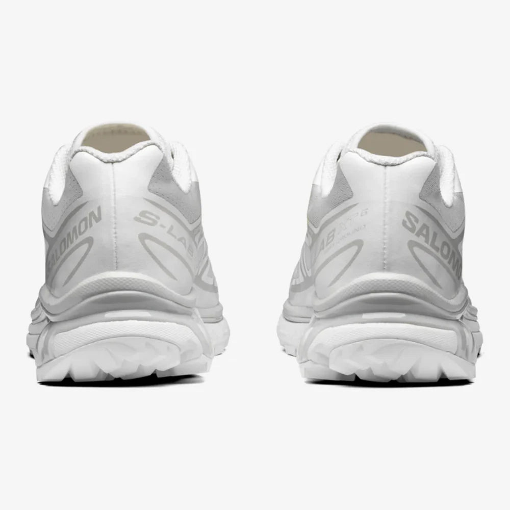 #Color_Blanco