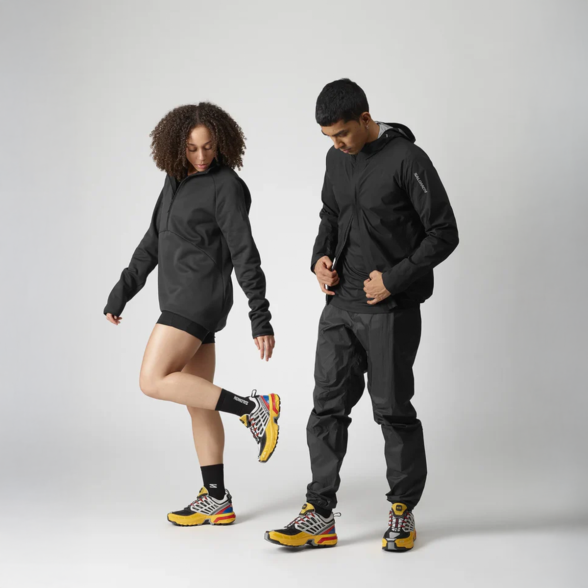 #Color_Amarillo/Gris/Rojo