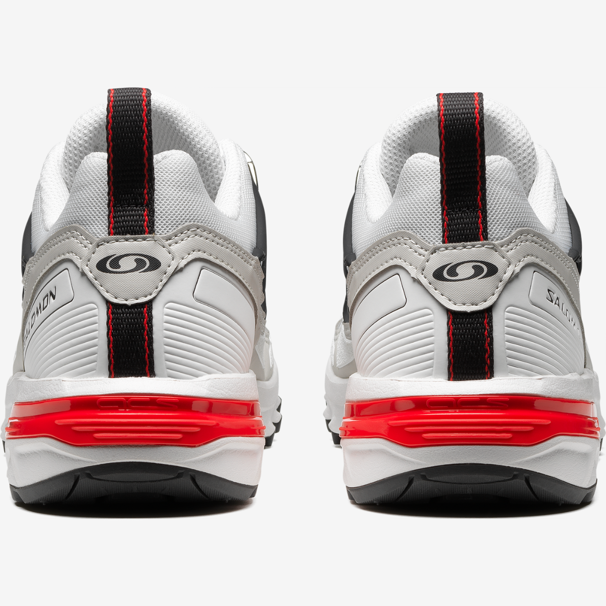 #Color_Blanco/Negro/Rojo