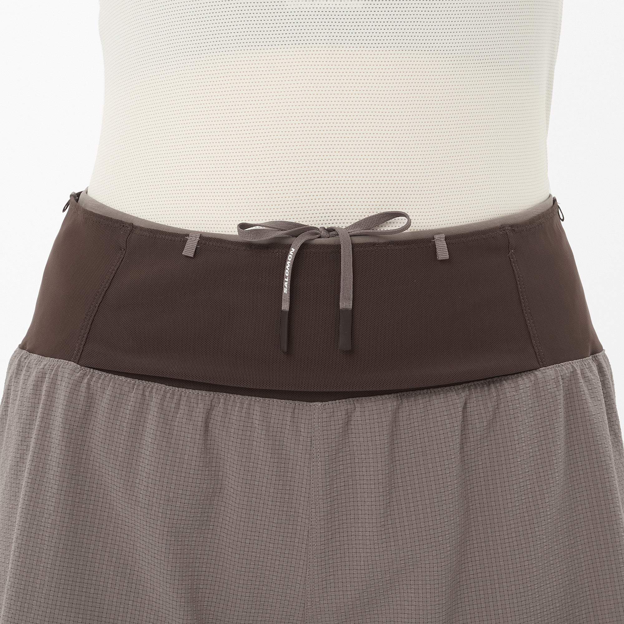 #Color_Marron