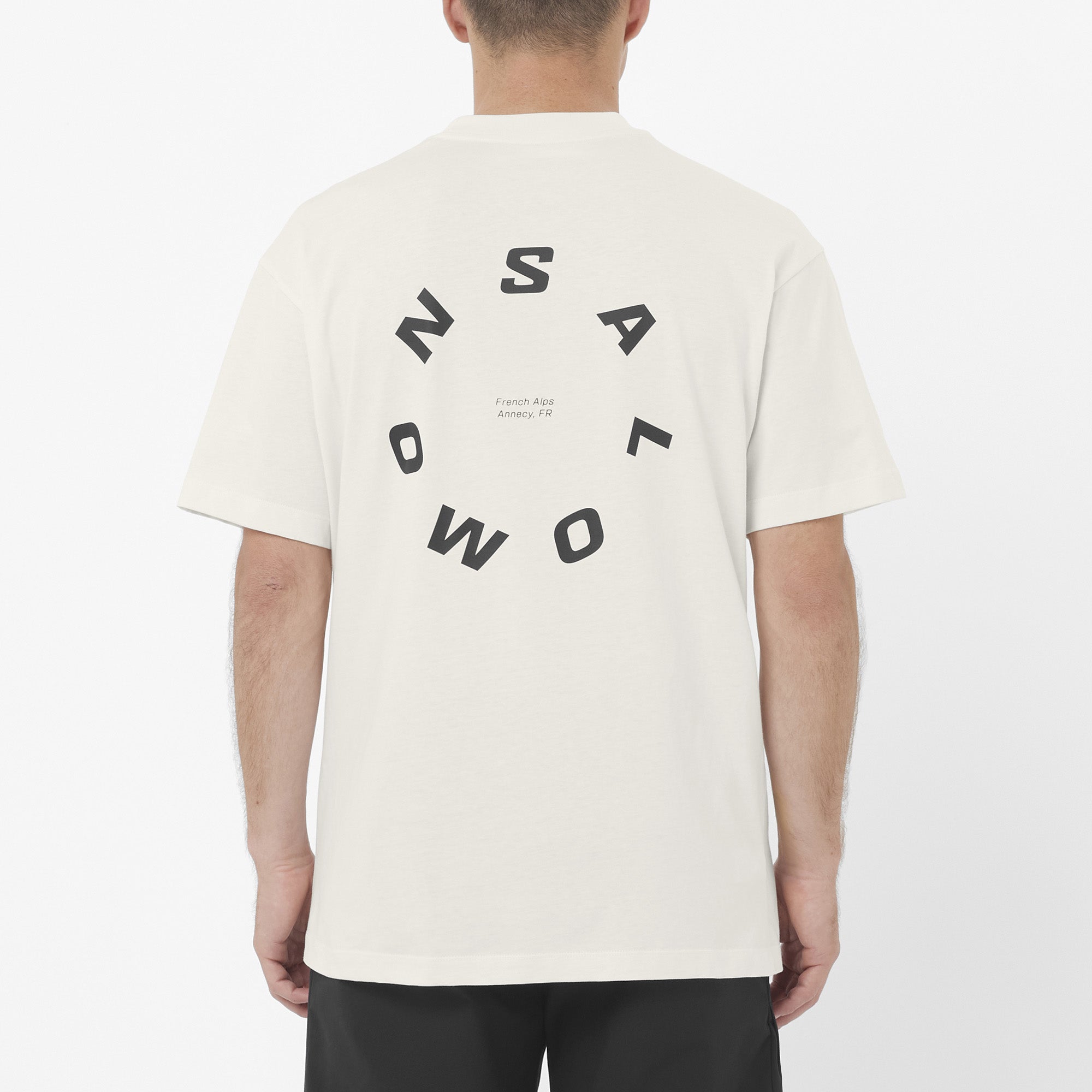 ROUND LOGO GRAPHIC
