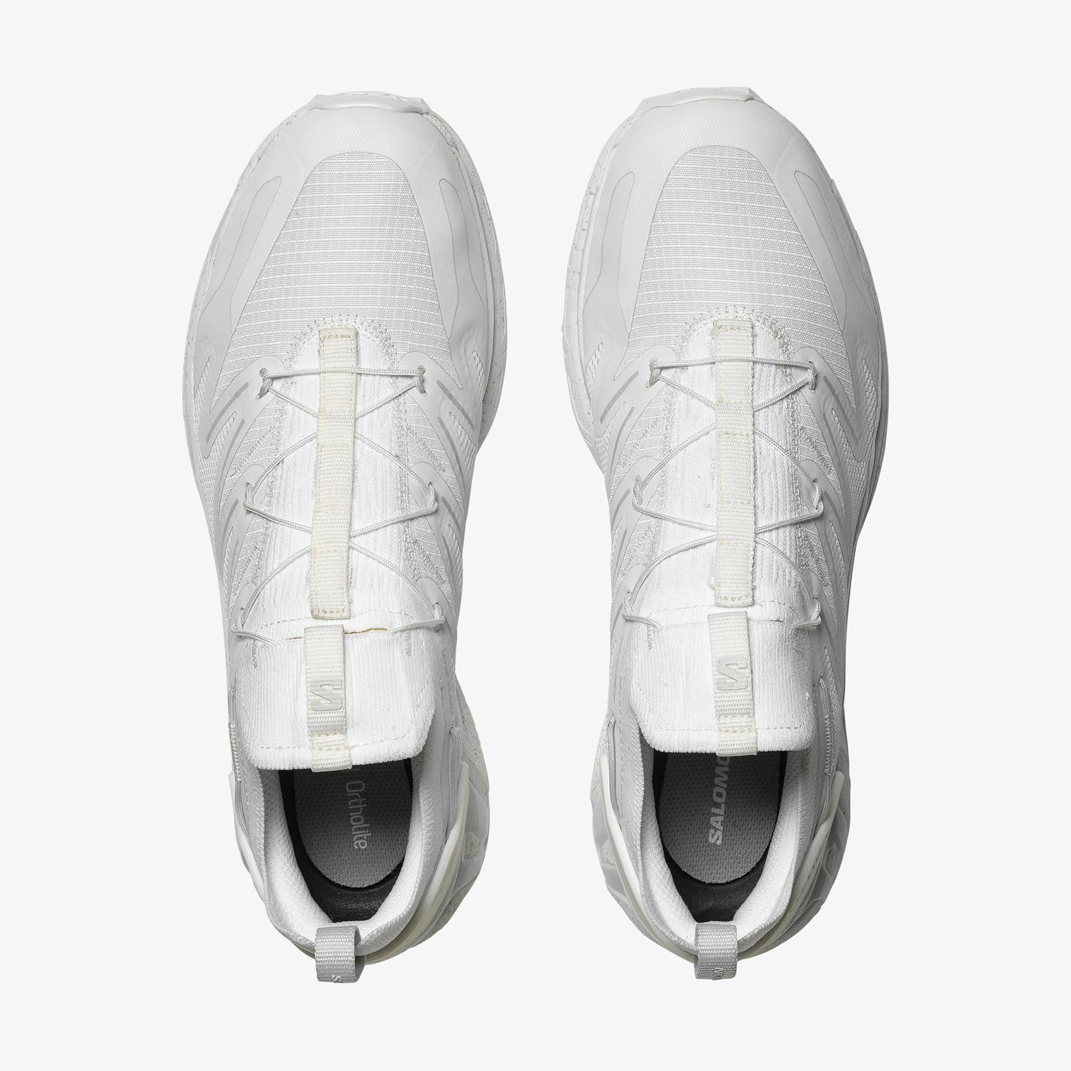 #Color_Blanco